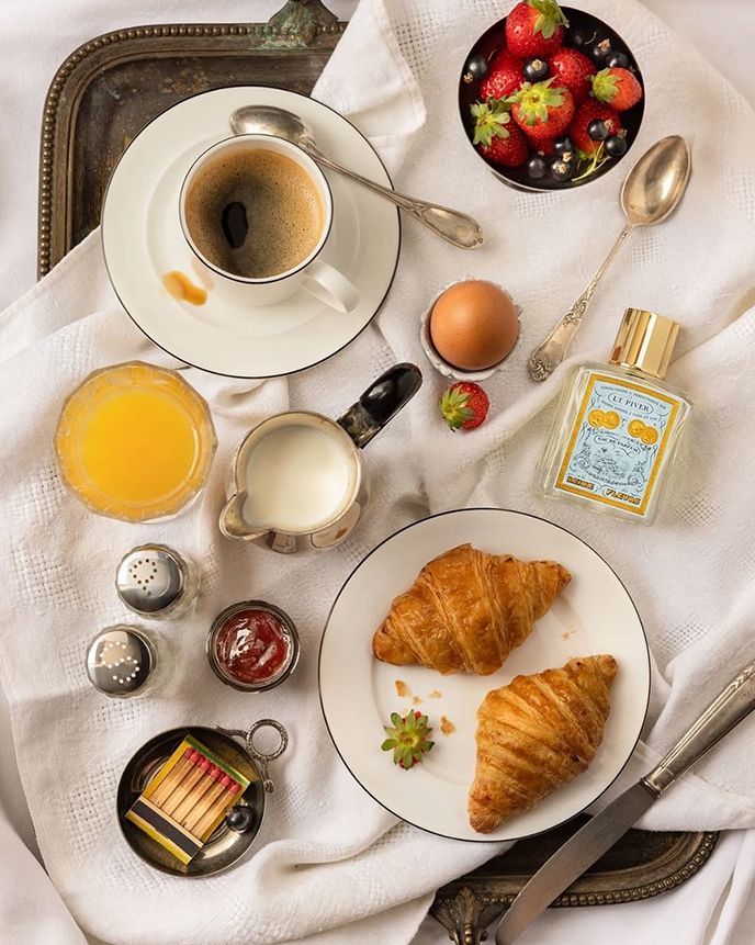 A La Reine des Fleurs Eau de Parfum